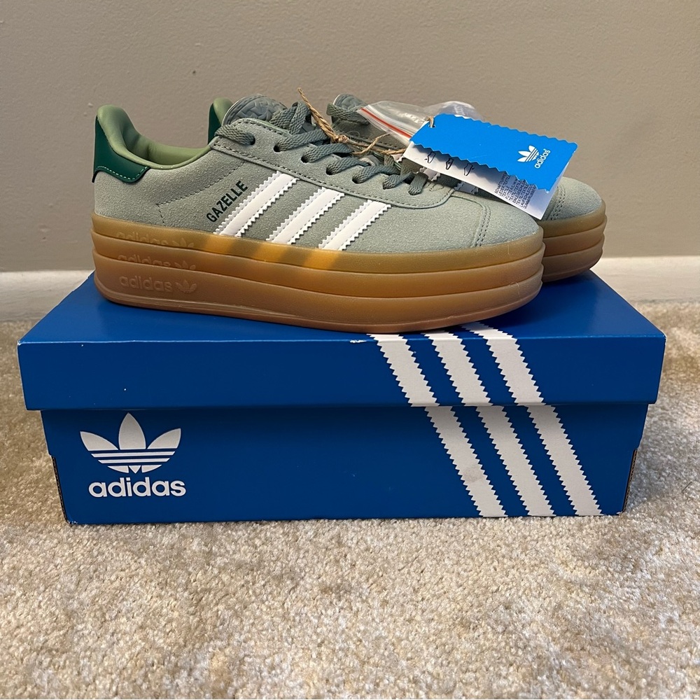 adidas Gazelle Bold Shoes sage silver green gum sole size 6
